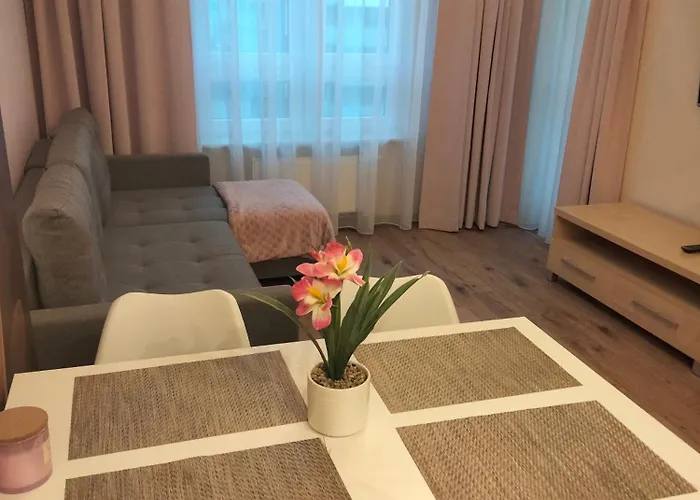 Prywatne W Przy Plazy Diva Apartment *