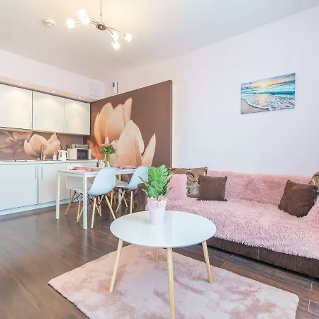 Appartement Prywatne W Przy Plazy Diva *