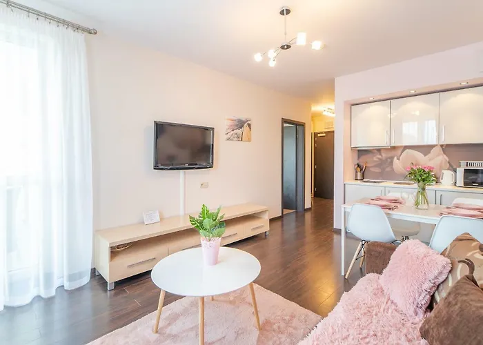 Prywatne W Przy Plazy Diva 코워브제크