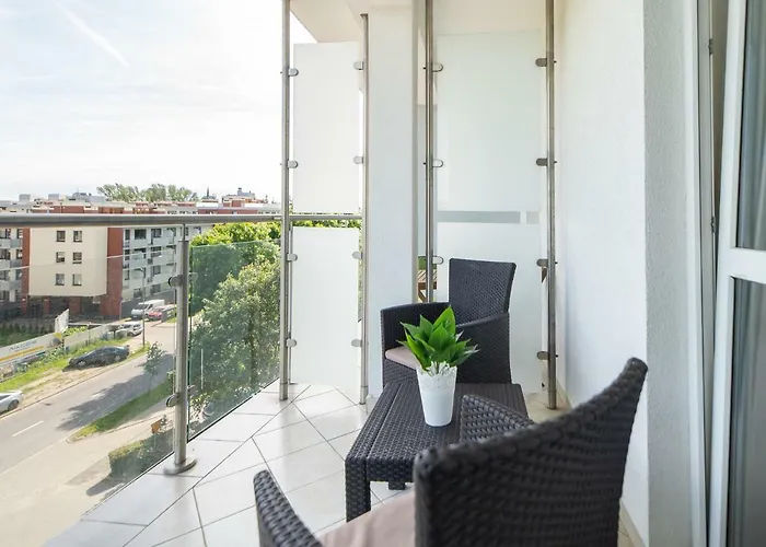 Prywatne W Przy Plazy Diva * 코워브제크